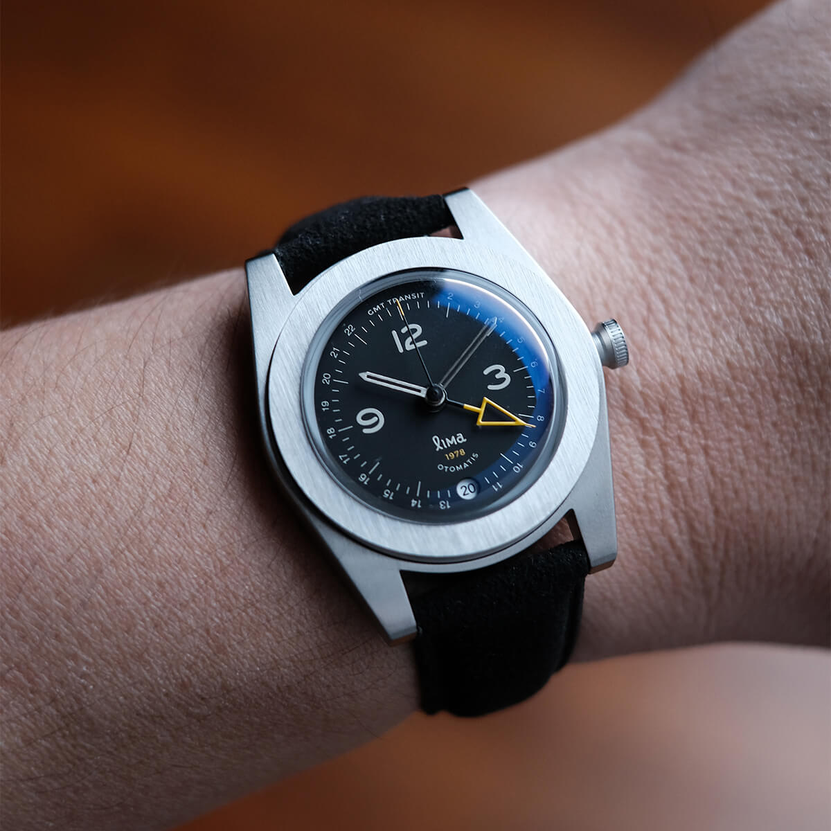 GMT TRANSIT BLACK