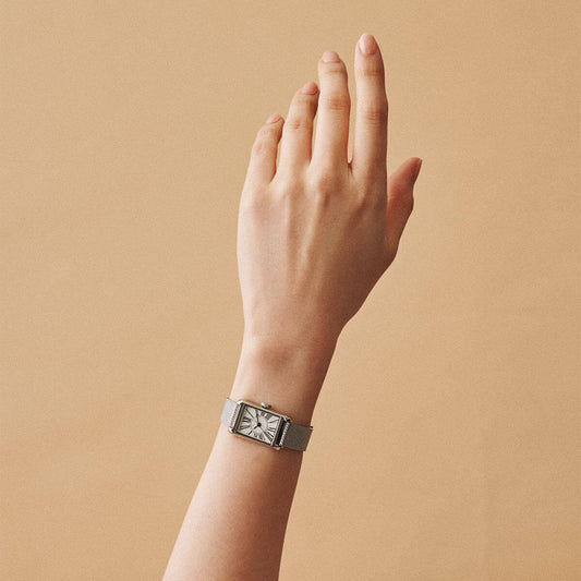 Tsuki Oboroduki Square Silver Mesh Circle Roman