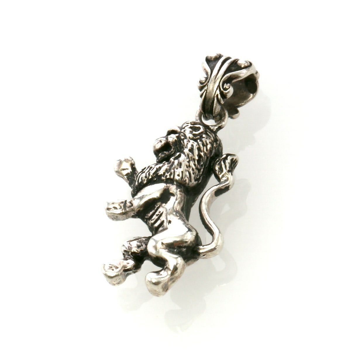 Charm : Rampant Lion