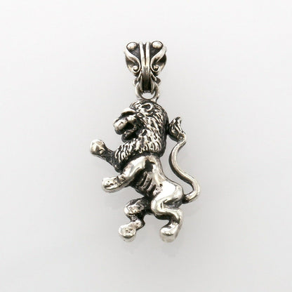 Charm : Rampant Lion