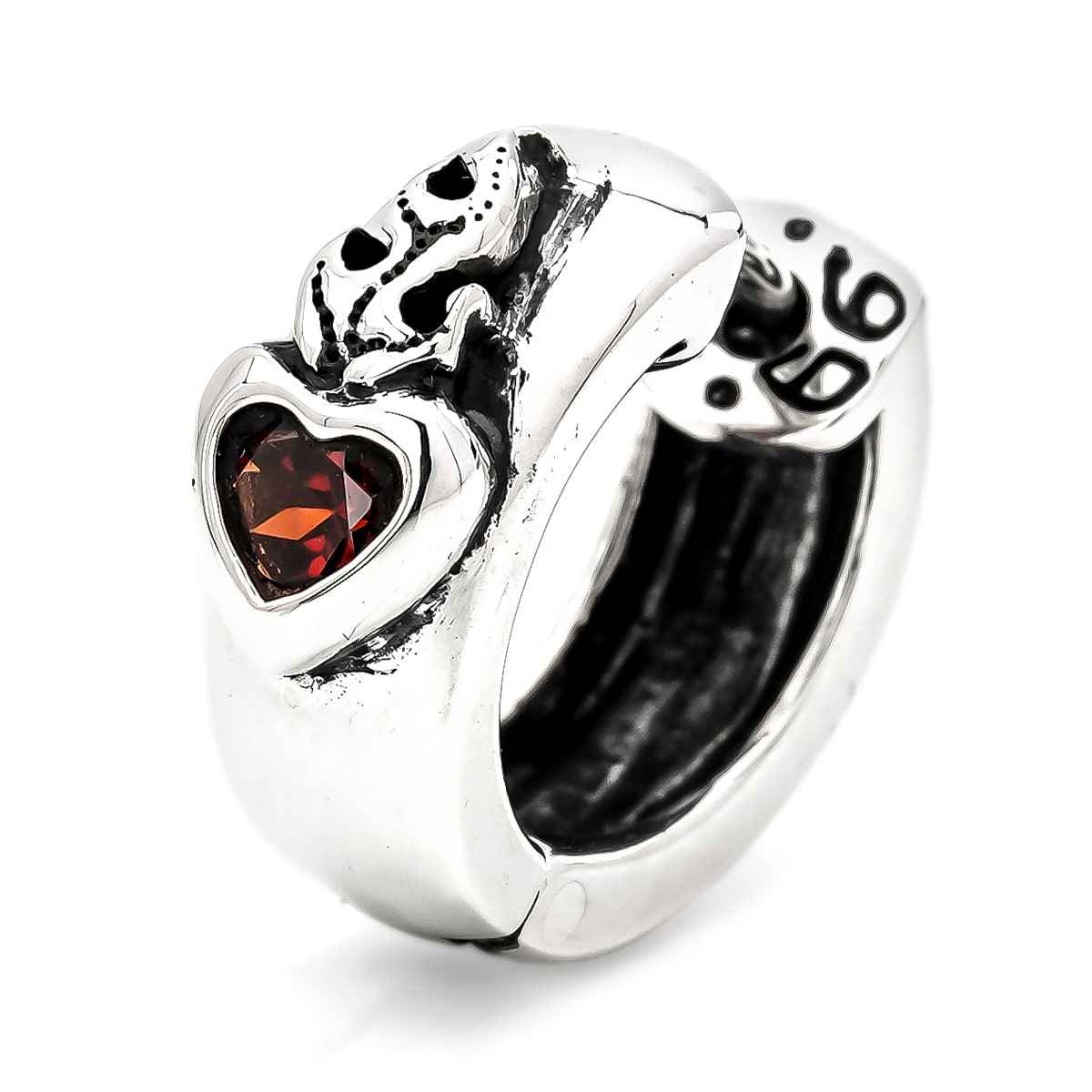 Earring : Sacred Heart w/Garnet