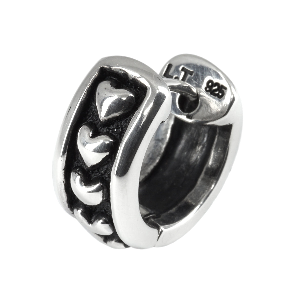 Earring : Heart Interior