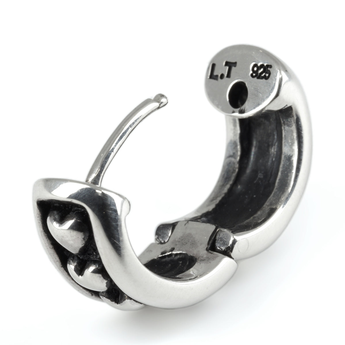 Earring : Heart Interior