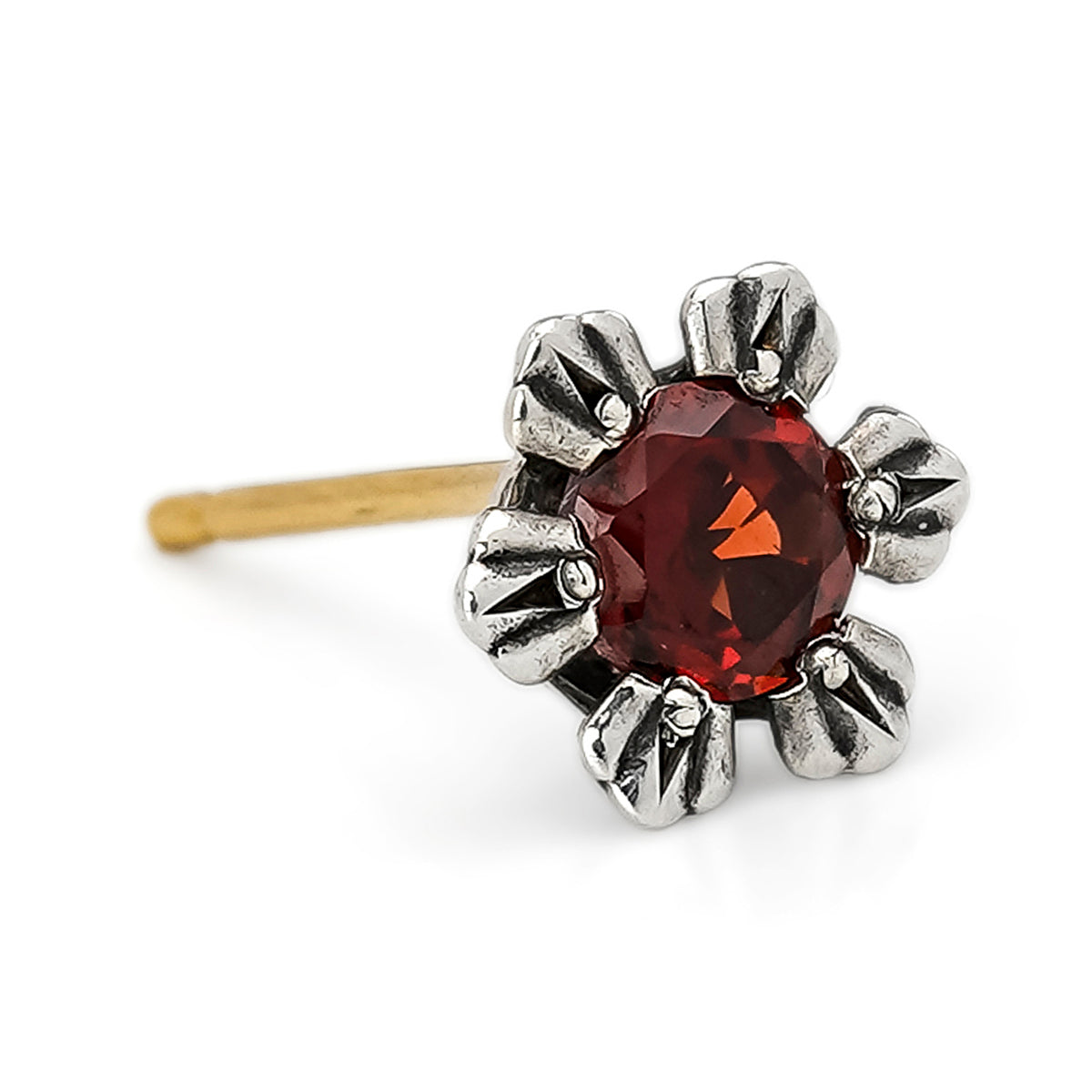 Earring : Crown Stud w/Garnet