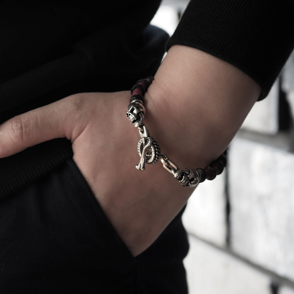 Leather Bracelet : Small Skull