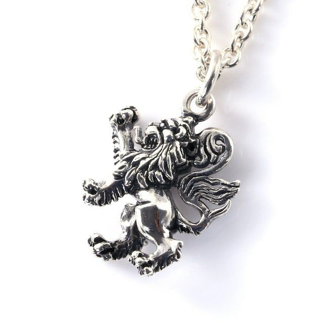 Pendant : Rampant Lion