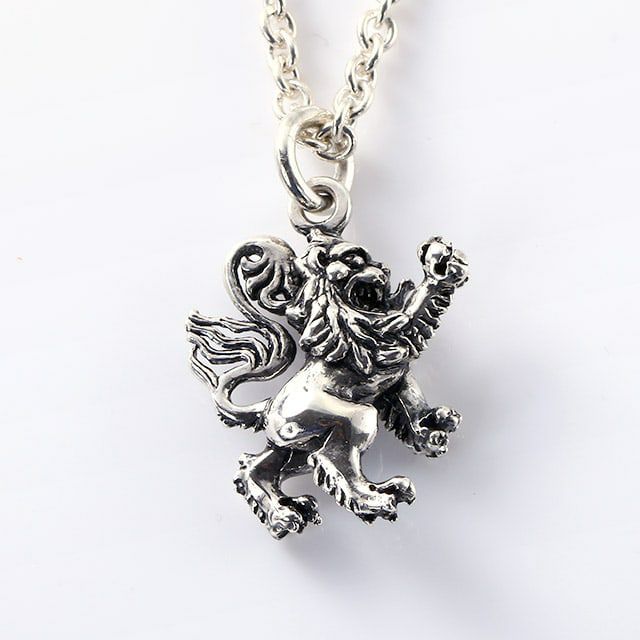Pendant : Rampant Lion
