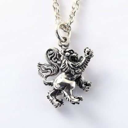 Pendant : Rampant Lion