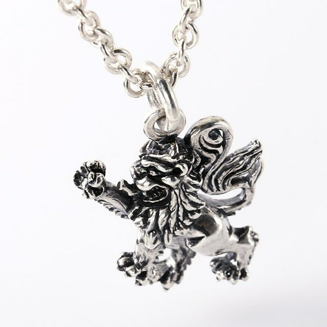 Pendant : Rampant Lion