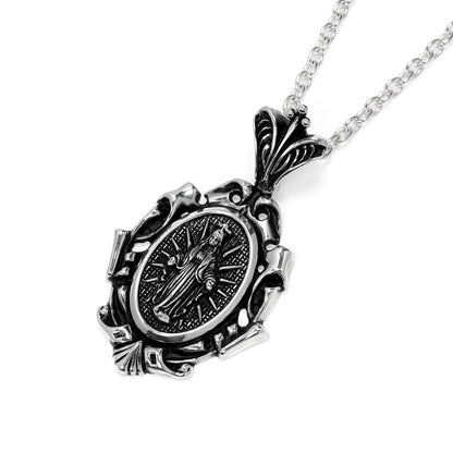 Pendant : Mother Maria