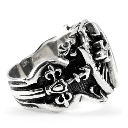 Ring : Crest w/Pollicino Cross