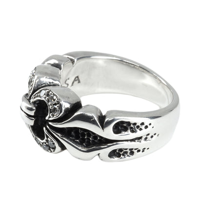 Ring : Chevron w/Diamond Pave(Chevron)