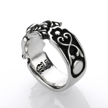 Ring : Scroll Celtic Vine w/Small Stone 2nd Edition w/Garnet
