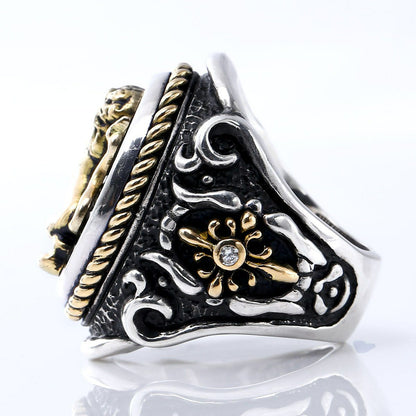 Ring : Oval Bezel Scroll Inlay w/K18Lion&Side Cross&Ropeedge w/Diamond(Side)