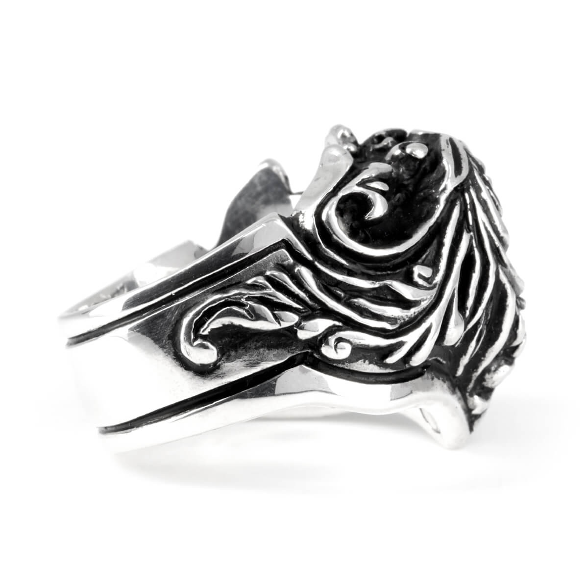 Ring : Scroll Heart w/CZ Stone Clear