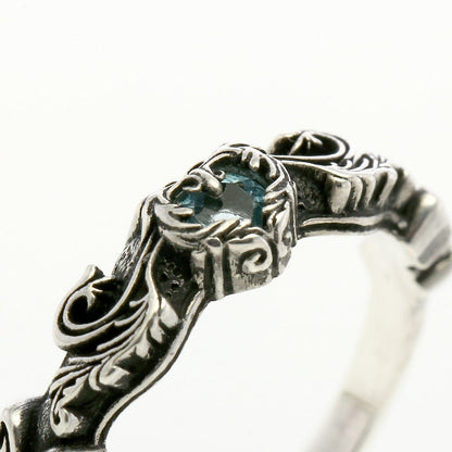 Ring : Narrow Scroll Heart w/Blue Topaz