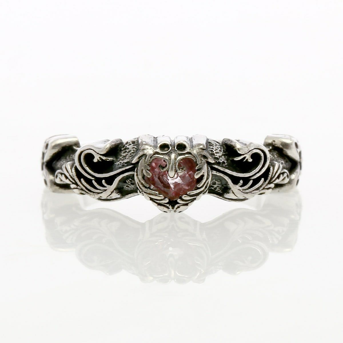 Ring : Narrow Scroll Heart w/Pink Topaz